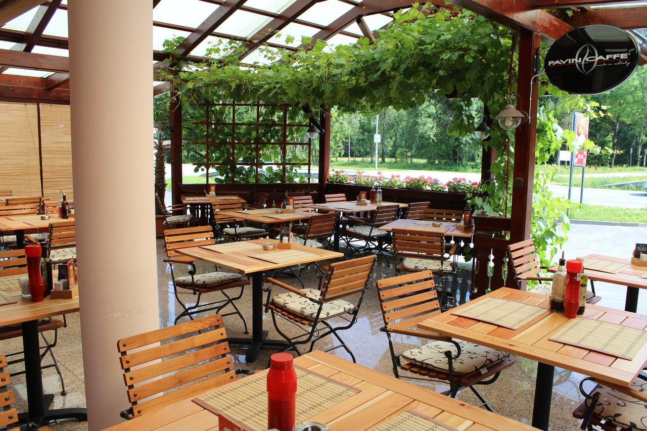 Guesthouse Veranda Mojstrana Exterior photo