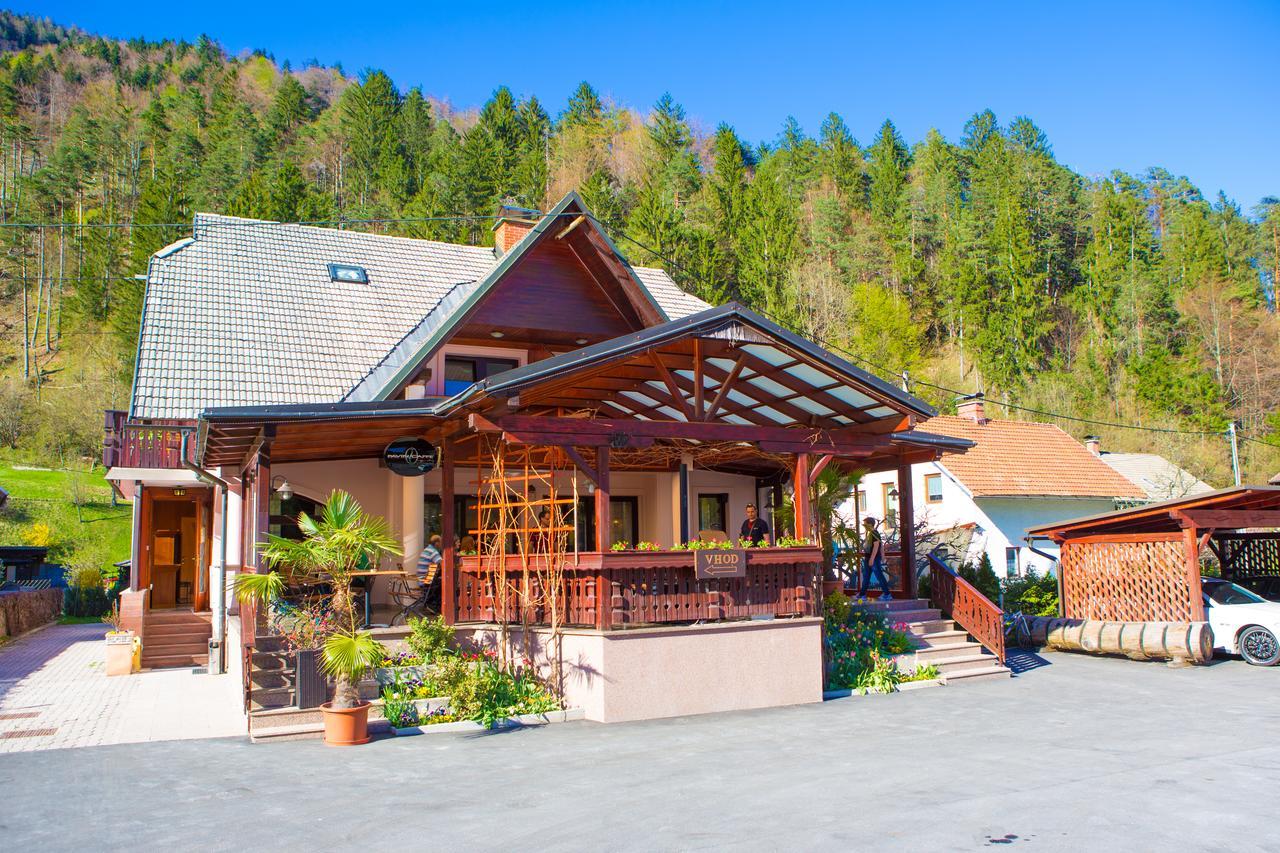Guesthouse Veranda Mojstrana Exterior photo