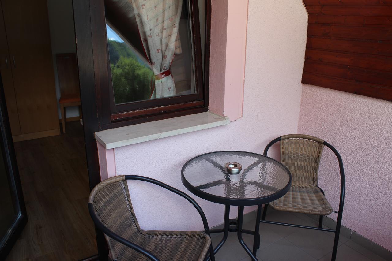 Guesthouse Veranda Mojstrana Exterior photo